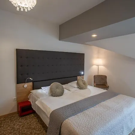 Oda ve Kahvaltı Atrium & Cafe Sopron