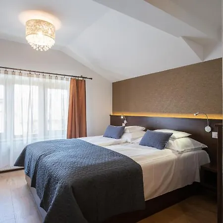 Oda ve Kahvaltı Atrium & Cafe 3*