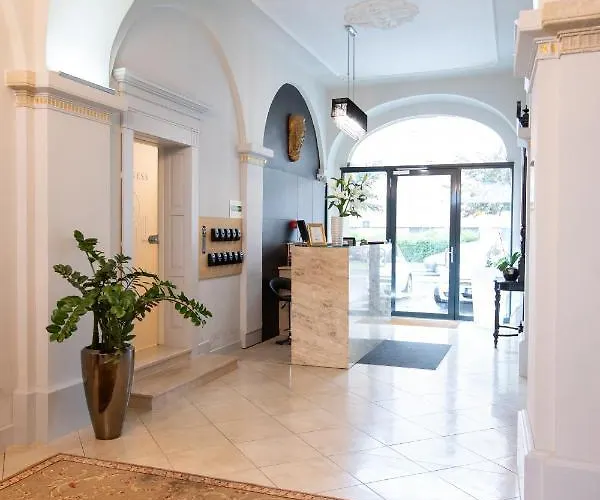 átrium Rooms&café 3* Sopron