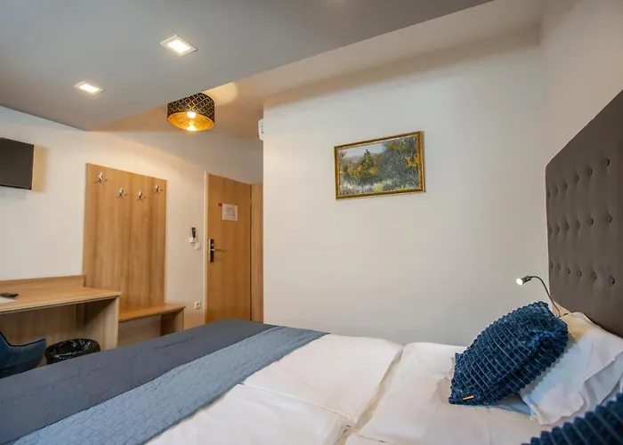 átrium Rooms&café Panzió